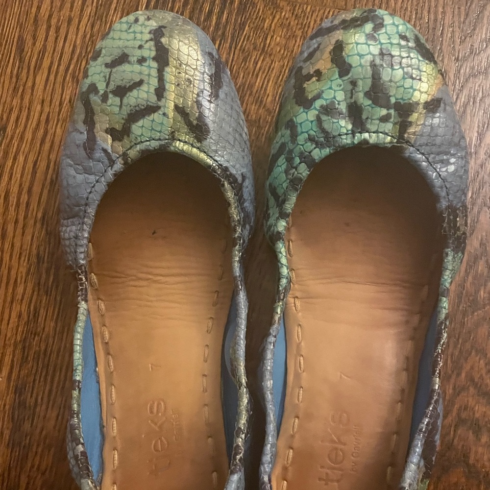 Azure Snake Tieks